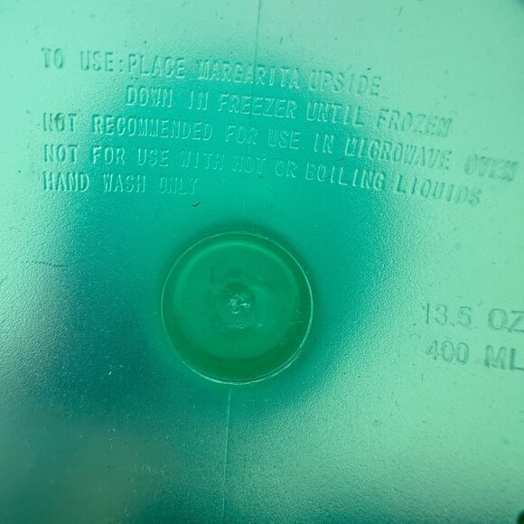 Frozen Liquid Margarita Glasses Set Of 2 13.5 Oz Pink and Green Freeze First - Picture 6 of 6